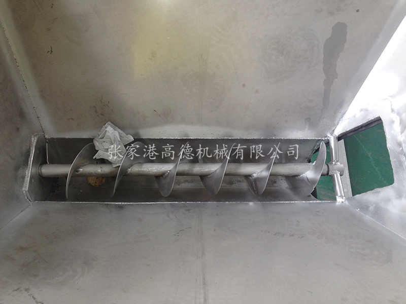帶推料上料機的推料螺桿.JPG